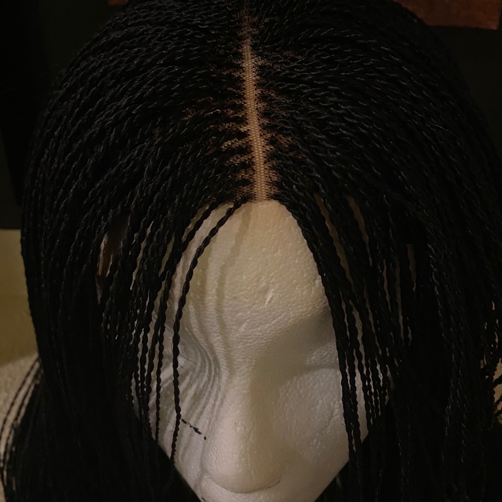 Braided wigs - Picture 4 of 4